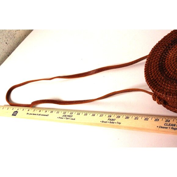 Handwoven Round Brown Rattan Woven Wicker Shoulder Handbag Crossbody Boho Purse - Picture 9 of 9
